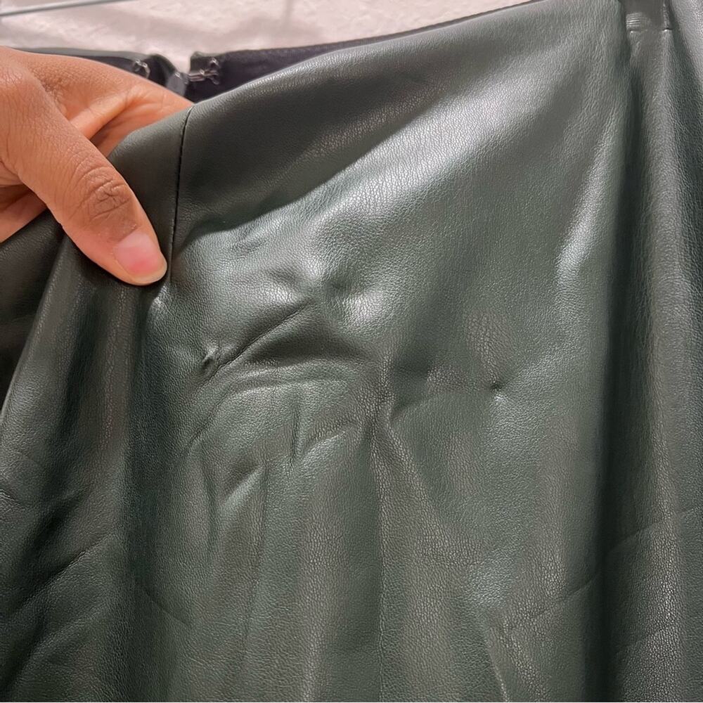 NWT Veronica Beard Women’s Ari Emerald Green Faux Leather Ruched Pencil Skirt 12 - Picture 16 of 16